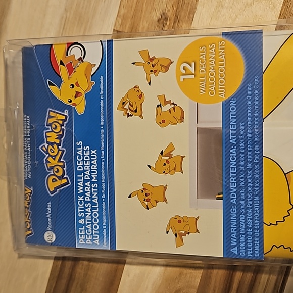 Pokemon Pikachu Wall Stickers - Picture 4 of 4